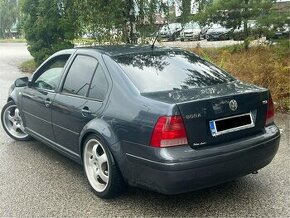 Volkswagen Bora 1.9TDI