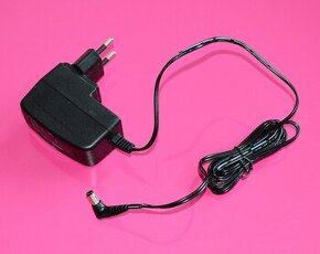 Nabijacky USB 5V, sietove adaptery pre notebooky, 12V, 19V