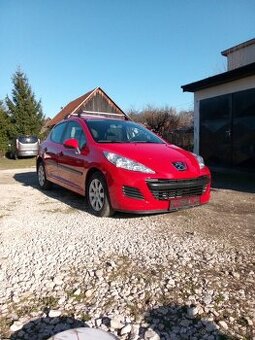 Predám Peugeot 207,r.v.2010,1,4benzin