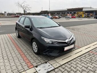 Toyota Auris 1.3 VVTi 73kw digi kl po 1. maj v ČR