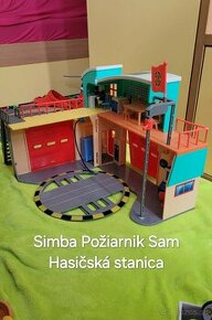 Predané.....Simba požiarnik Sam hasičská stanica - 1