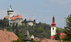 Predám stavebný pozemok v historickom centre obce Smolenice