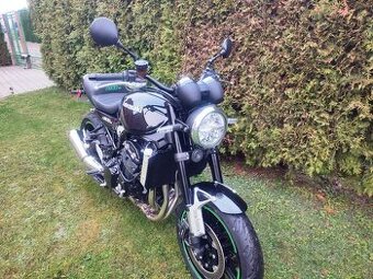 Kawasaki Z900RS sleva