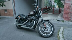 Harley Davidson Sportster XL883R - 1