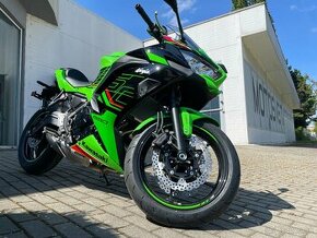 Kawasaki Ninja 650 zelena KRT edition