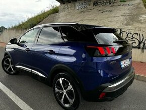 Peugeot 3008  rok 5/2020 kúpený v SR ťažné zariadenie.