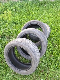 Pneumatiky Dunlop 235/45 R17