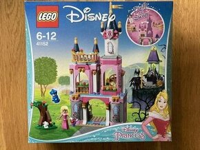 LEGO DisneyPrincess Sleeping Beauty's Fairytale Castle 41152