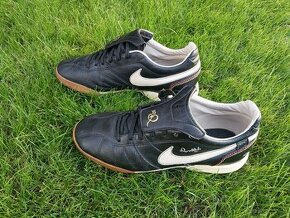 halovky Nike Ronaldinho R10