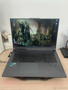 ROG Strix G18 (2023) G814  G814JV-N5046W