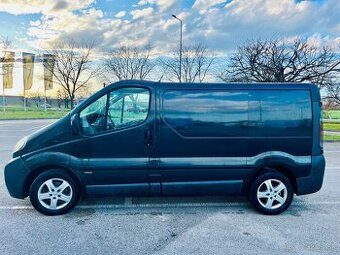 Opel Vivaro 2,5ctdi