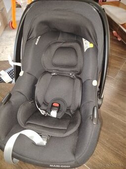 Maxi cosi cabriofix i-size plus isofix základňa