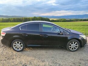 Toyota Avensis 2.0 93kw