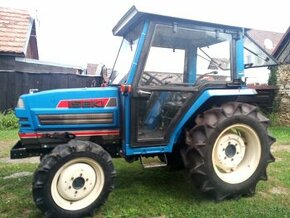 Japonský malotraktor 4x4 Iseki TA 287