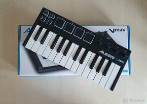 Alesis USB midi klavesy/kontroler - NEPOUŽÍVANÉ - 1