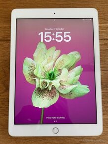 Apple iPad 6th gen 32GB Wifi