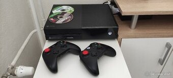 XBOX ONE 500GB +2 OVLADACE + HRY