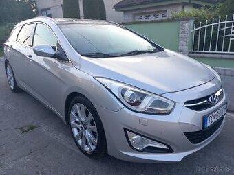 HYUNDAI i 40 CW 1,7 CRDi 100kW AUTOMAT