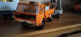 Tatra 813 4x4 TP a transporta 1/87