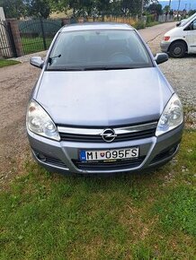 Predam Opel Astra h 1.6