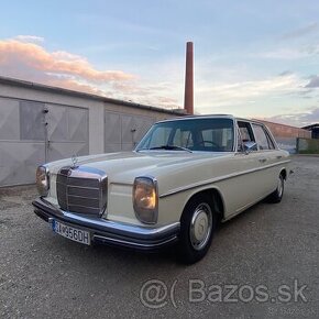 Mercedes Benz 220 /8 W115