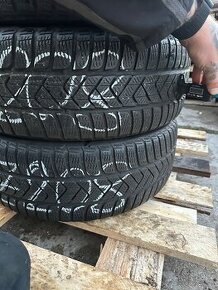 Z208 4ks zimné 215/55R17 seal