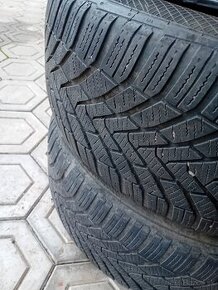 215/55 R16 continental zimne