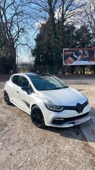 Renault Clio RS 4 Trophy 220 EDC