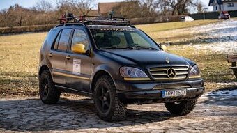 Mercedes Benz ML320 W163