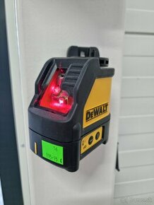 Laser DeWALT DW008K RED