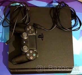 Predám Playstation 4 Slim 500gb, PS4