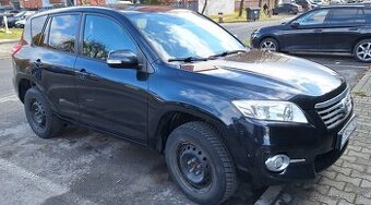 Toyota RAV4... 9/2011... 2.2 l ...2AD FTV