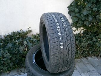 Predám 4x zimné ako nové pneu RELIANCE EUROREPAR 205/55 R16