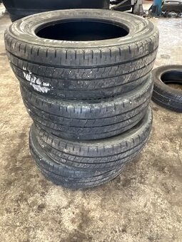 Predam 4 ks letnych pneu kumho 195/65R16C - 1