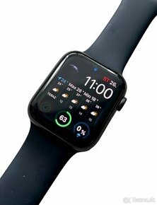 Apple Watch SE 44 mm - 1