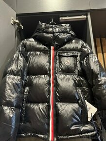 Moncler Montbeliard Jacket - Black