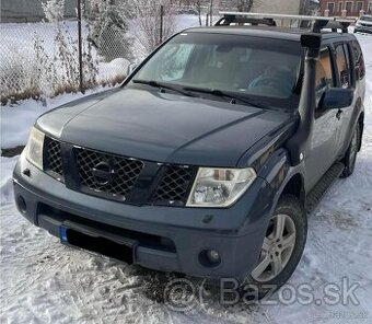 Nissan pathfinder