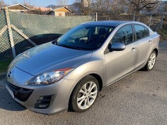 Mazda 3  1.6  dieselový motor 85 kw