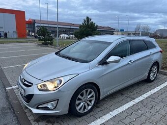 Hyundai i40 CW 1.7 CRDi 100kw A/T