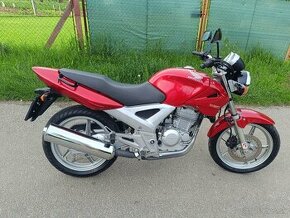 Honda cbf 250, 6.880km  TOP stav - 1