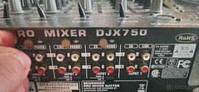 Mix Behringer