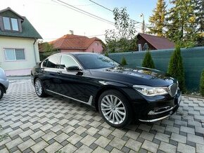 BMW Rad 7 730Xd  Možný Leasing