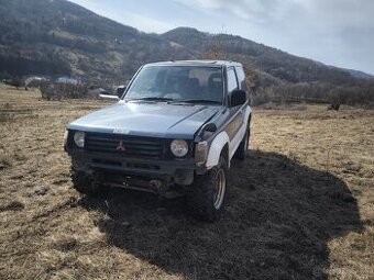 Rozpredám Mitsubishi Pajero II 2.5 td