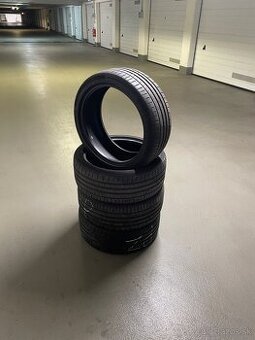 235/40 R19 96W letné - Bridgestone potenza - 1