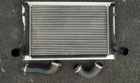 Chladič stlačeného vzduchu intercooler pre 2.0TSi - 1