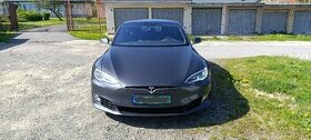 Tesla S 75D