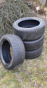 Predám sadu pneu DUNLOP SP 245/50 18R-RFT.Lacno.