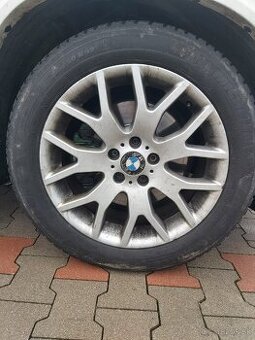 Bmw X5 e70 kolesa zimne pneo .