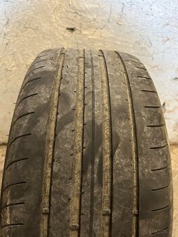 Good Year 225/45 R17