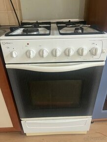 INDESIT plynový sporák s rúrou - 1